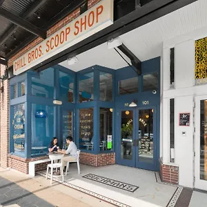 New! Sangria - Upscale Ybor Studio, Right On 7th Ave , Tampa United States